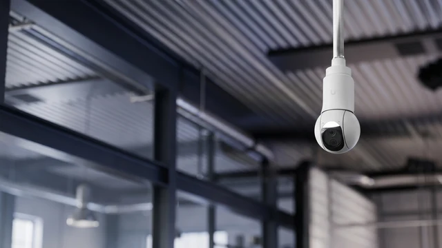 Ubiquiti UniFi Protect 屯門物流中心 16 鏡 AI 監控 - A Plus Technology