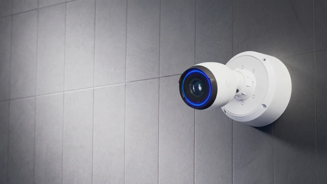 Ubiquiti UniFi G5 Bullet IP67 露天工場戶外監控部署 - A Plus Technology